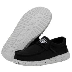 Wally Youth Slub Canvas - Black -Timeless Shoes Shop 40044 001 WALLYYOUTHSLUBCANVAS BLACK PAIRBOTTOM